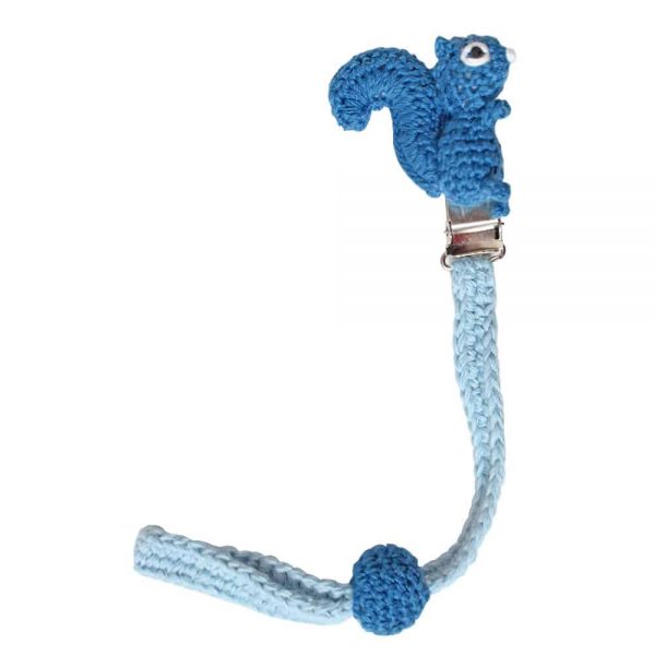 Gehäkelter Schnullerhalter (blau) mit Eichhörnchen & Silikonring