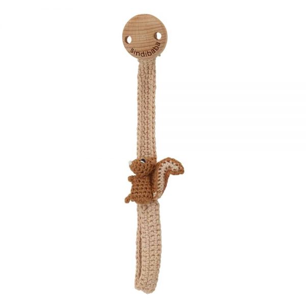 Häkel-Schnullerkette mit Holz-Clip und Stofftier-Eichhörnchen (braun)