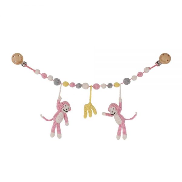 Gehäkelte Kinderwagenkette mit Affen & Bananen (hellrosa, Rasselgeräusch)
