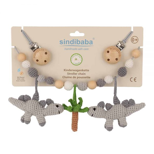 Gehäkelte Kinderwagenkette mit Dinosauriern (hellgrau, Rasselgeräusch) in Verpackung
